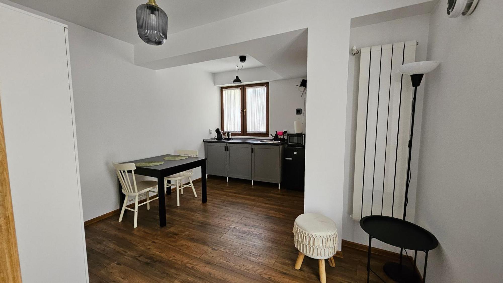 Guesthouse 24 Targoviste Eksteriør billede